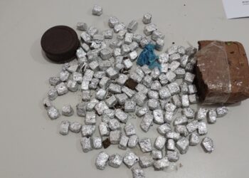 Ação conjunta prende traficante e fecha ponto de tráfico em Poço Verde