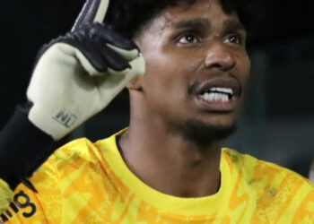 Hugo Souza não quer voltar ao Flamengo e vai construir história no Corinthians