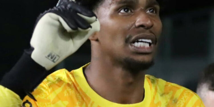 Hugo Souza não quer voltar ao Flamengo e vai construir história no Corinthians