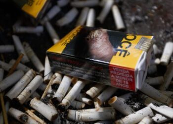 Decreto aumenta cobrança de imposto sobre cigarros no Brasil