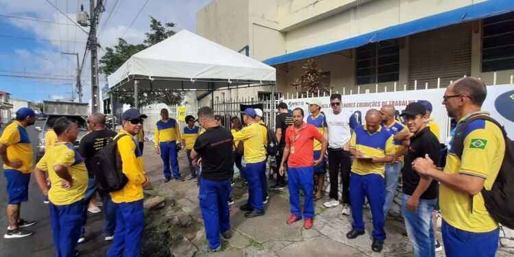 Fim da greve dos Correios com fortalecimento político da categoria