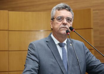 Luciano Pimentel parabeniza Igor Albuquerque por cargo de coordenador-geral na Unale