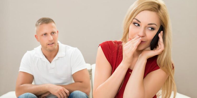 Estudo aponta seis possíveis motivos pelos quais mulheres traem