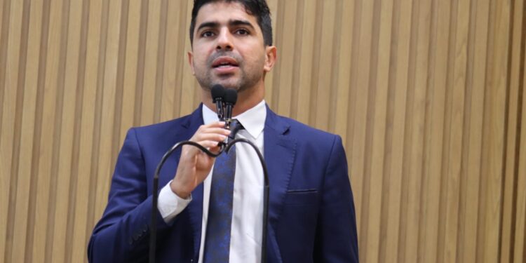 Pastor Diego reforça o compromisso com a juventude e defende a liberdade de crença