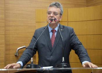 Luciano Pimentel destaca projeto da Elese em parceria com TRE/SE