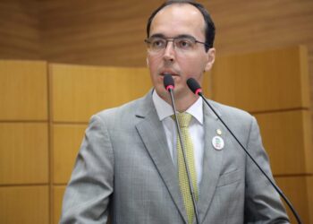Georgeo pede aprovação do PL para utilização de fogos sem ruídos