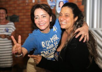 Emília lidera com 42,74% em nova pesquisa encomendada pela Rede Rio FM