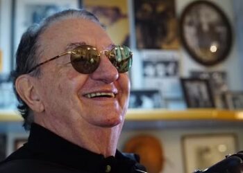 Caçulinha, músico do Domingão do Faustão, morre aos 86 anos