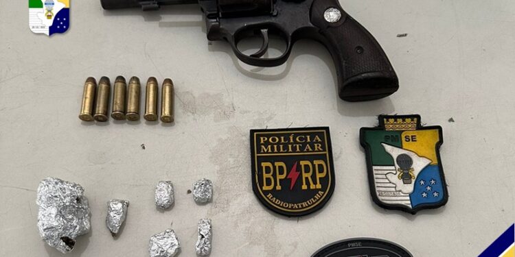 Polícia Militar apreende arma de fogo na Zona Norte da capital
