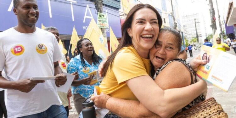 Pesquisa divulgada pela TV Atalaia mostra crescimento da delegada Danielle na disputa pela Prefeitura de Aracaju