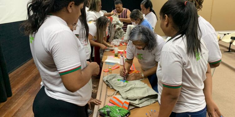 Fardamentos doados pela Energisa são customizados em projeto do IFS