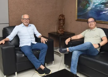 Prefeito Edvaldo anuncia Valadares Filho como novo secretário