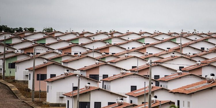 Programa Minha Casa, Minha Vida aumenta entrada do FGTS para famílias com rendimento superior a R$ 4.400