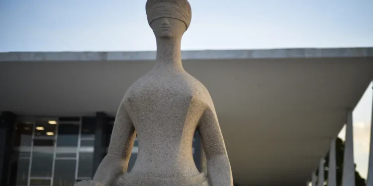 Barroso nega pedido do Congresso para derrubar suspensão de emendas