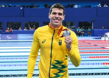 Phelipe Rodrigues conquista prata para o Brasil nos 50 metros livre