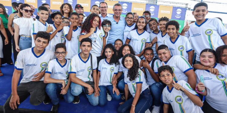 Governo acumula mais R$ 110 mi investidos em obras para Educação