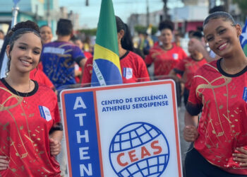 Ensaio geral de bandas marciais escolares chega ao bairro Siqueira Campos