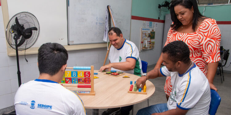 Salas de Recursos promovem acessibilidade e qualidade no ensino da rede estadual