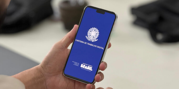 NAT divulga 40 vagas de trabalho nesta segunda-feira