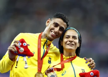 Jerusa Geber vence os 100m e conquista primeiro ouro