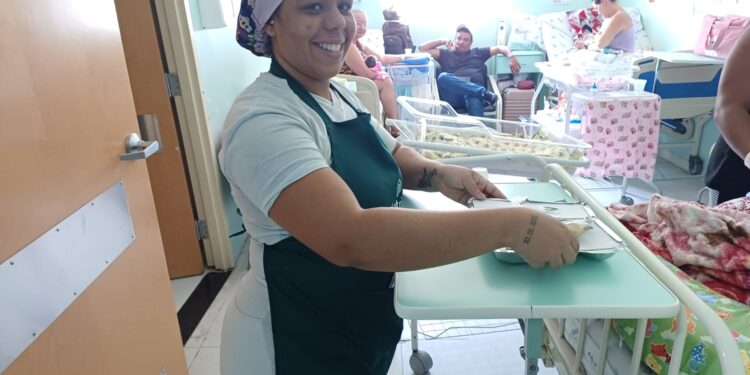 Serviço de nutrição da Maternidade Nossa Senhora de Lourdes garante alimentação saudável aos pacientes internados