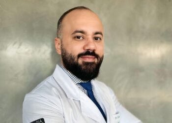 Reabilitação da coluna: Dr. Ewerton Caroso explica método de tratamento