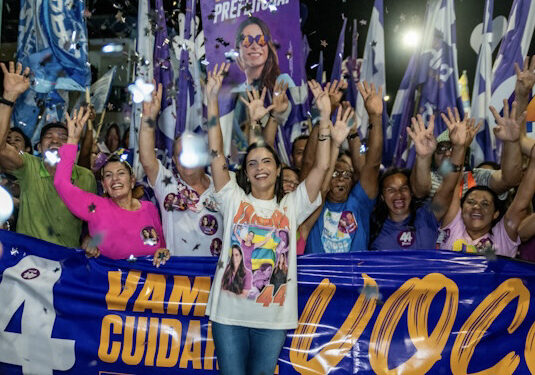 Yandra Moura realiza maior caminhada da história do bairro América, em Aracaju