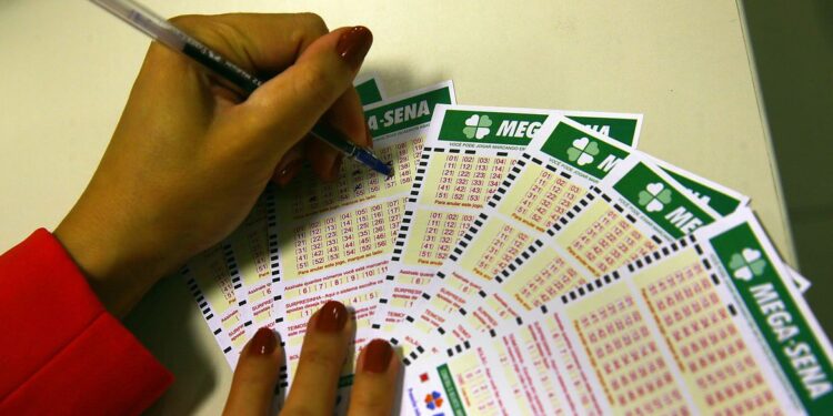 Mega-Sena, concurso 2.770: prêmio acumula e vai a R$ 33 milhões