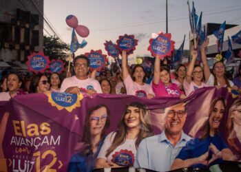 “Elas Avançam com Luiz” realiza mobilização histórica na capital