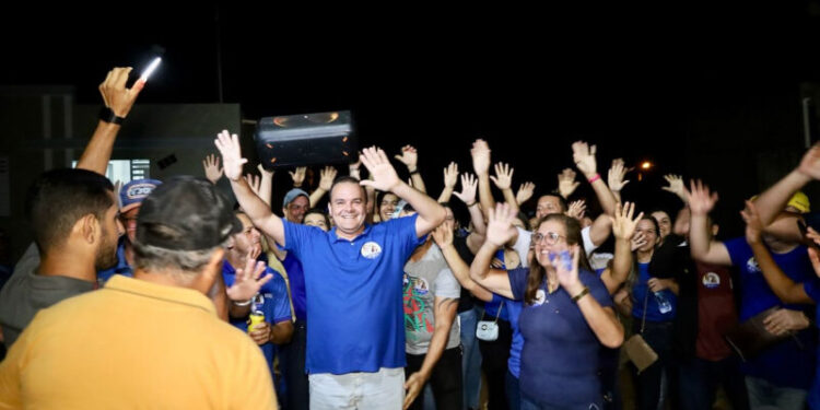 “Avançamos muito na assistência à população carente do município de Carira”, afirma Diogo Machado