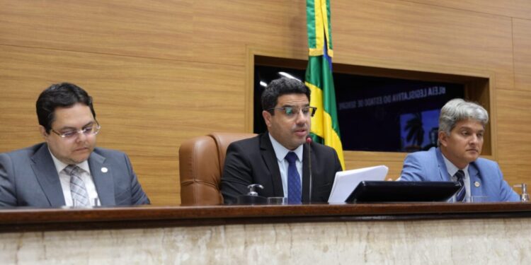 Aprovado Programa de Proteção à Maternidade de Servidoras Públicas