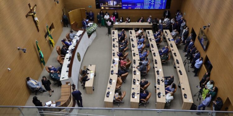 Alese terá votação de projetos de lei na próxima quarta-feira, 18