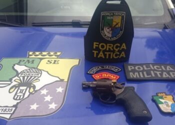 Polícia Militar apreende revólver com suspeito de ameaçar vizinhos em Carmópolis