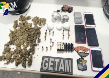 PM prende um casal suspeito de tráfico ilícito de drogas em Nossa Senhora do Socorro