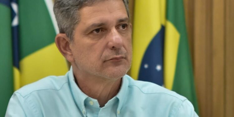 Rogério condena negligência diante de mortes de crianças e adolescentes em ações policiais