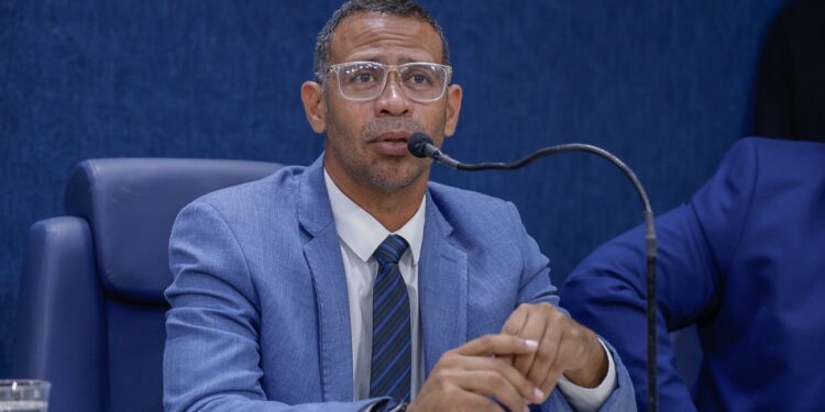 Sargento Byron propõe fortalecer GMA com a criação do Centro de Monitoramento