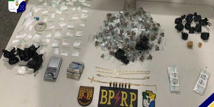 PM prende suspeito de tráfico ilícito de drogas no Bairro Industrial