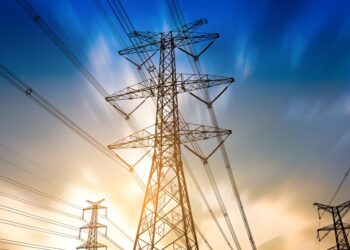 Aneel recua e conta de luz terá bandeira vermelha 1 em setembro, com custo de R$ 4,46 a cada 100 kWh