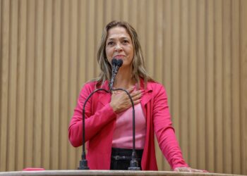 Sheyla pede celeridade na compra de aparelhos de climatização do Hospital do Câncer 