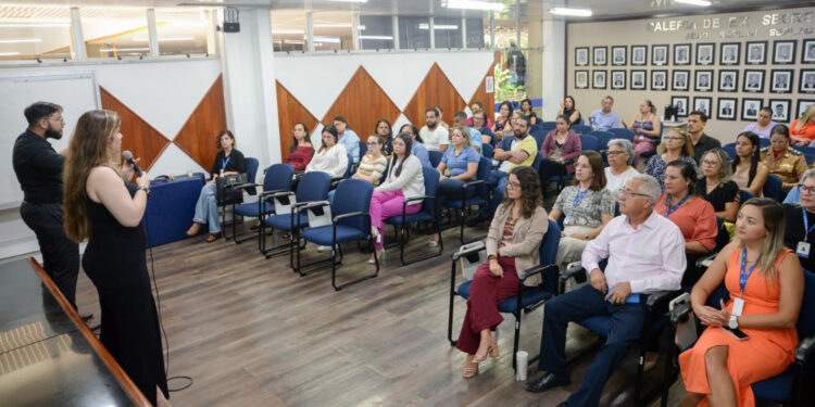 Governo do Estado debate equidade de gênero focada em saúde mental