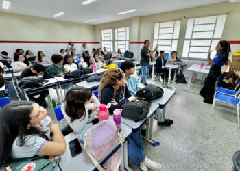 Yandra participa de Sabatina POP promovida por alunos Colégio Atheneu