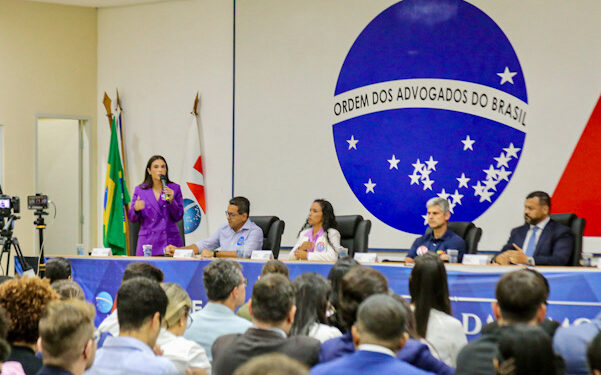 Yandra participa de Sabatina da OAB, mostra que conhece os problemas de Aracaju e apresenta soluções