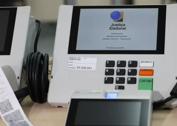 Vereadores reeleitos são 40% dos escolhidos para câmaras municipais 