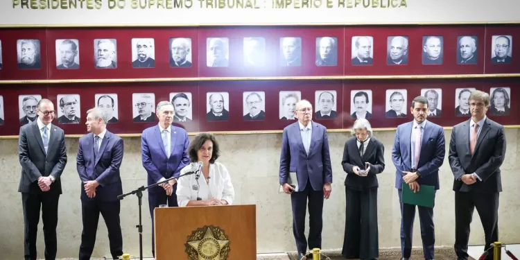 STF finaliza acordo sobre judicialização de remédios de alto custo