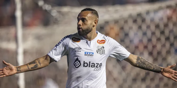 Santos vence e fica perto do retorno para a Série A do Brasileiro