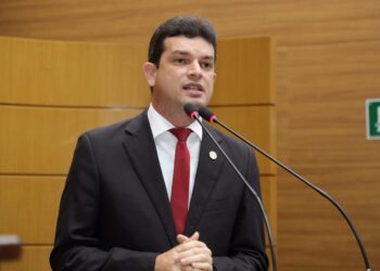 Paulo Júnior, Marcos Santana e Júlio em São Cristóvão