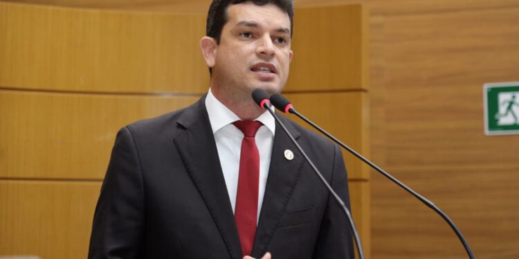 Paulo Júnior, Marcos Santana e Júlio em São Cristóvão