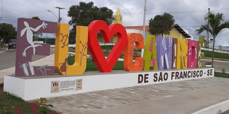 Prefeitura de Canindé de São Francisco decreta exoneração de funcionários