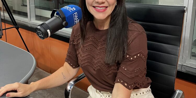 Danielle: “Seria mais tranquila a neutralidade, não sou de me esconder”