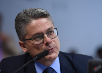 Senador Alessandro destina R$ 2 milhões para formação de jovens em inovação tecnológica